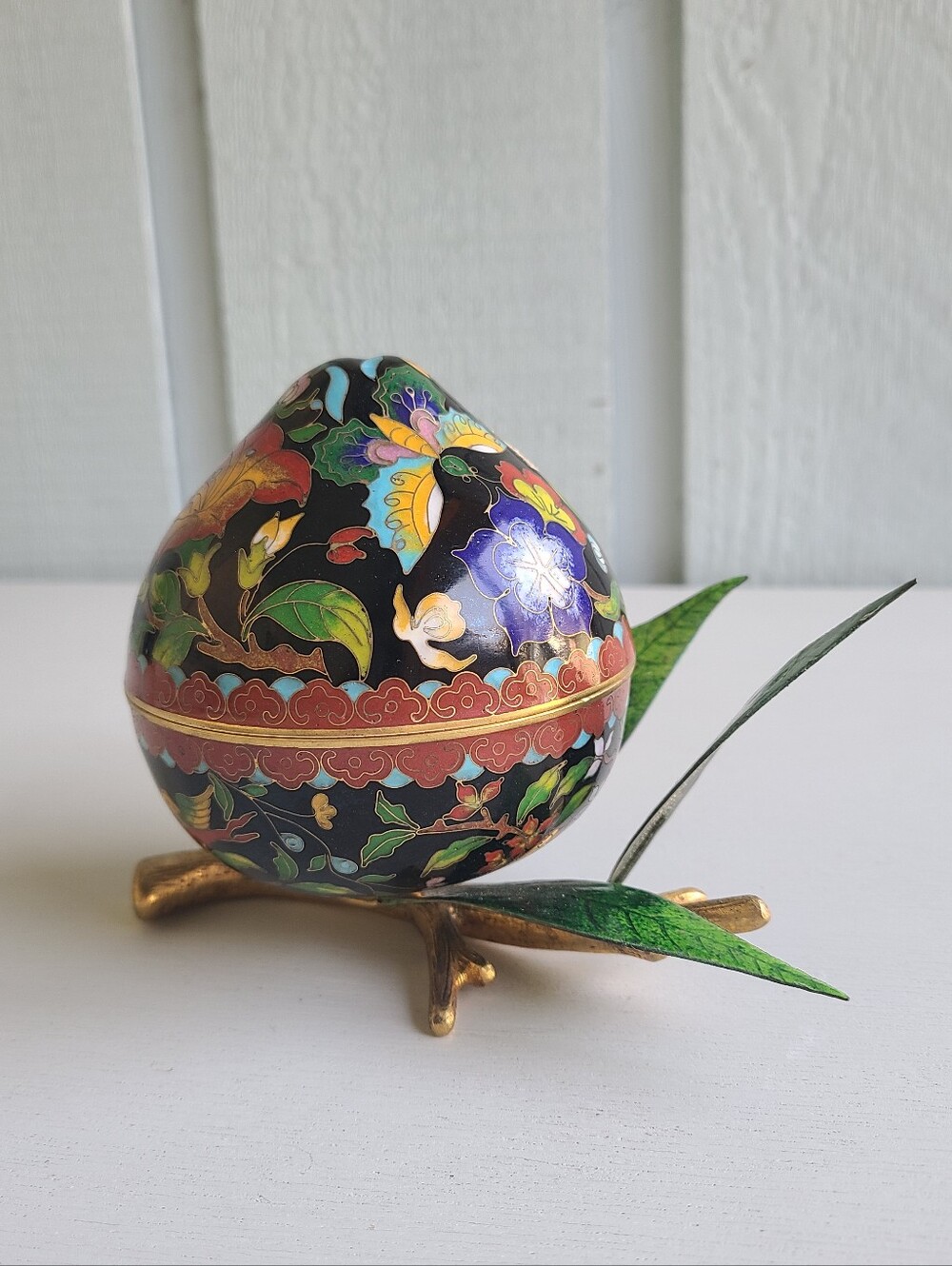 Vintage Chinese Cloisonne Enamel Gilt Brass Peach Fruit Trinket Box